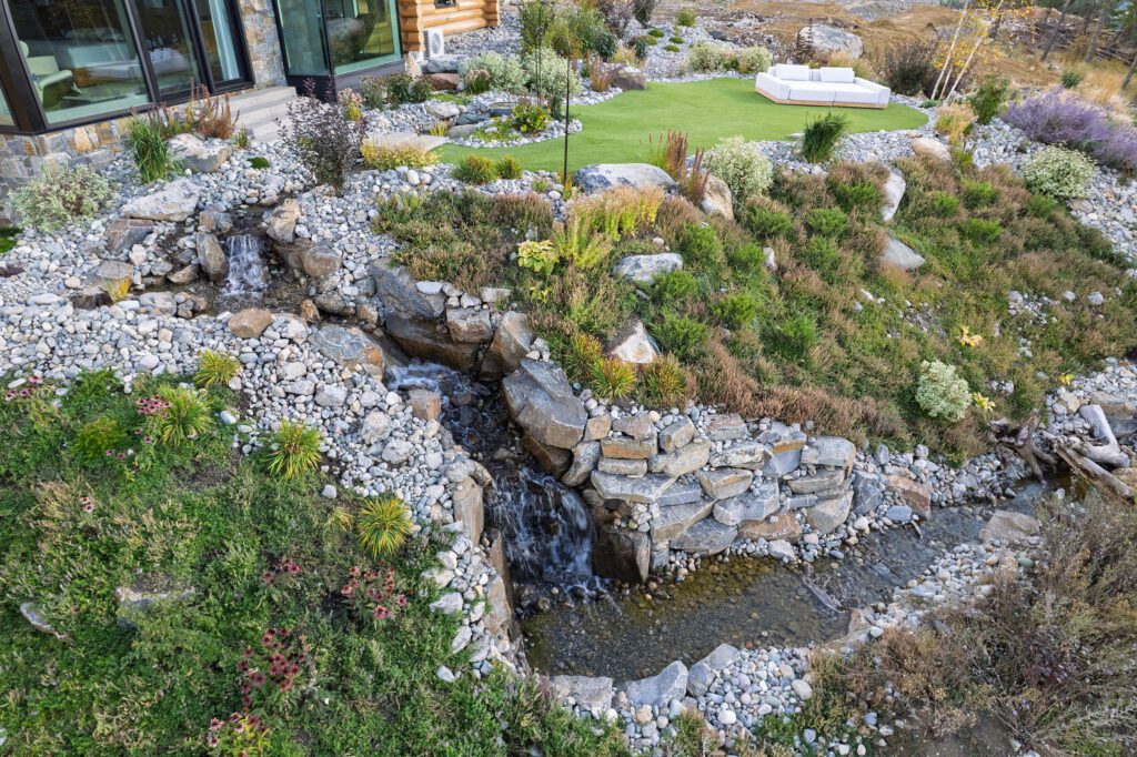 Completed mountain retreat gallery, image 13 of 15